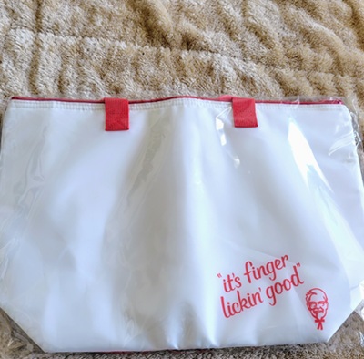 ケンタッキー2025福袋バッグ